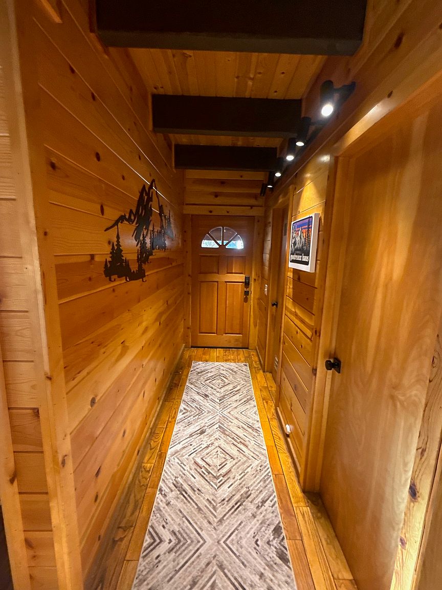 Goodreaux Haus listing photo 06
